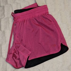 💙7 for $25💙 Hot pink running shorts